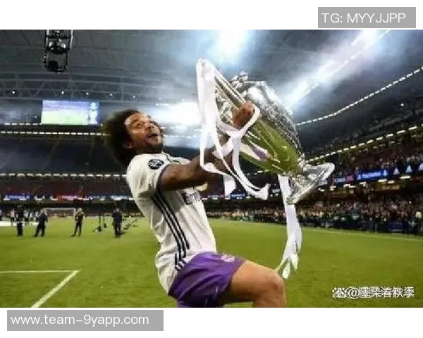 记者质疑皇马花费巨资引援却拒绝6000万购苏维门迪的决策合理性 记者质疑皇马花费巨资引援却拒绝6000万购苏维门迪的决策合理性